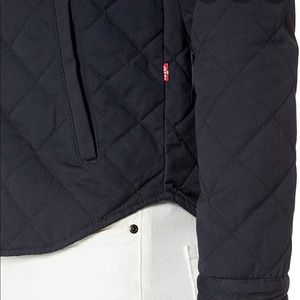 levi's men's cotton diamond quilted shirt jacket